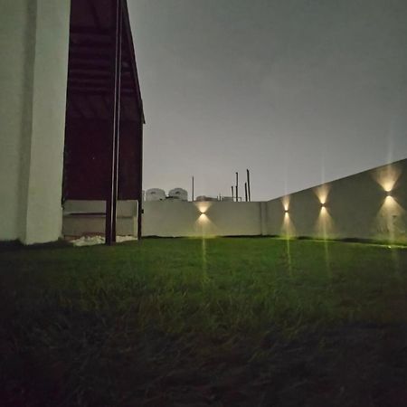 Hotel Enchanted The Roof Rekha, With Private Trace Garden Nuova Delhi Esterno foto